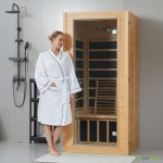 Can infrared saunas damage eyes